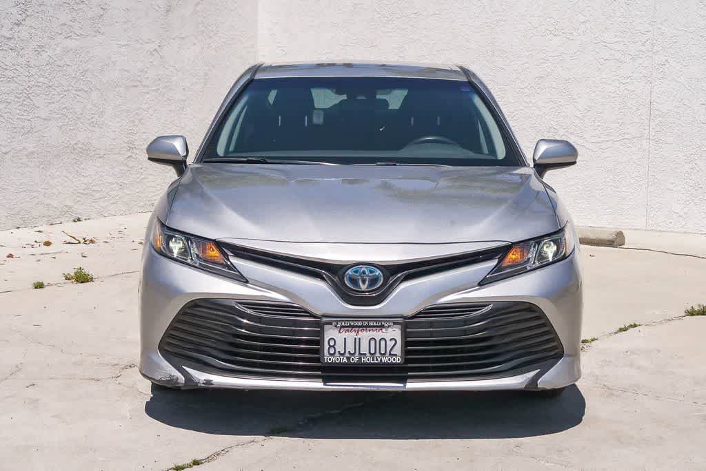 Used 2019 Toyota Camry LE FWD image 2