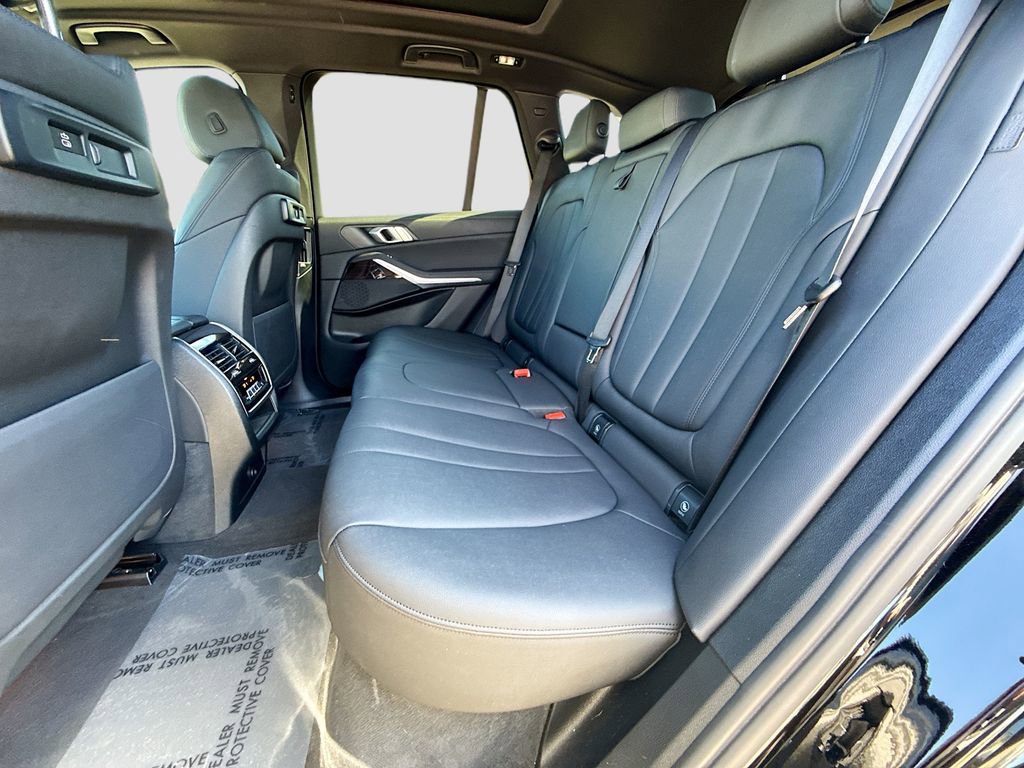 Used 2021 BMW X5 sDrive40i w/ Premium Package 2 image 22