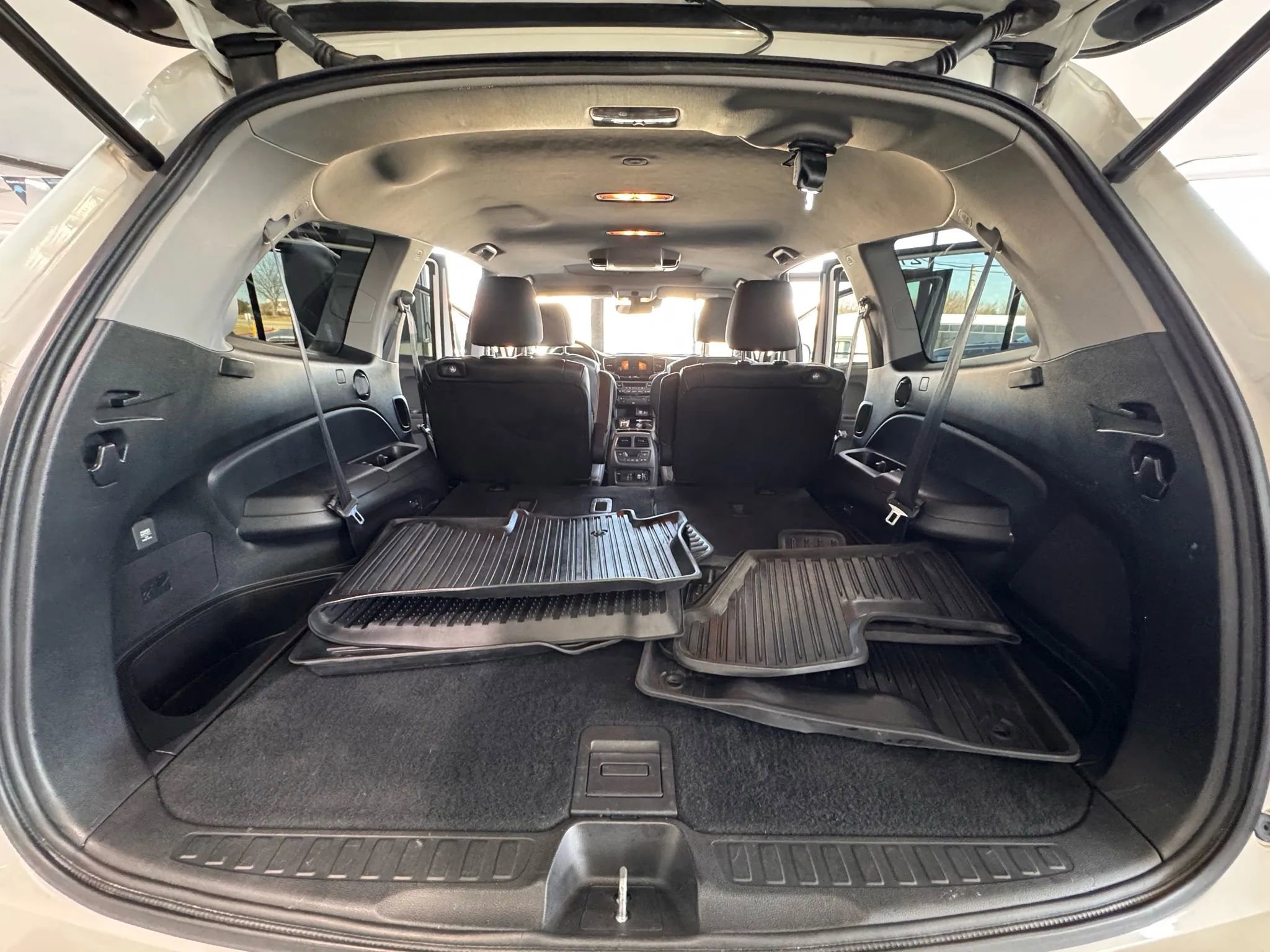 Used 2021 Honda Pilot Touring image 29