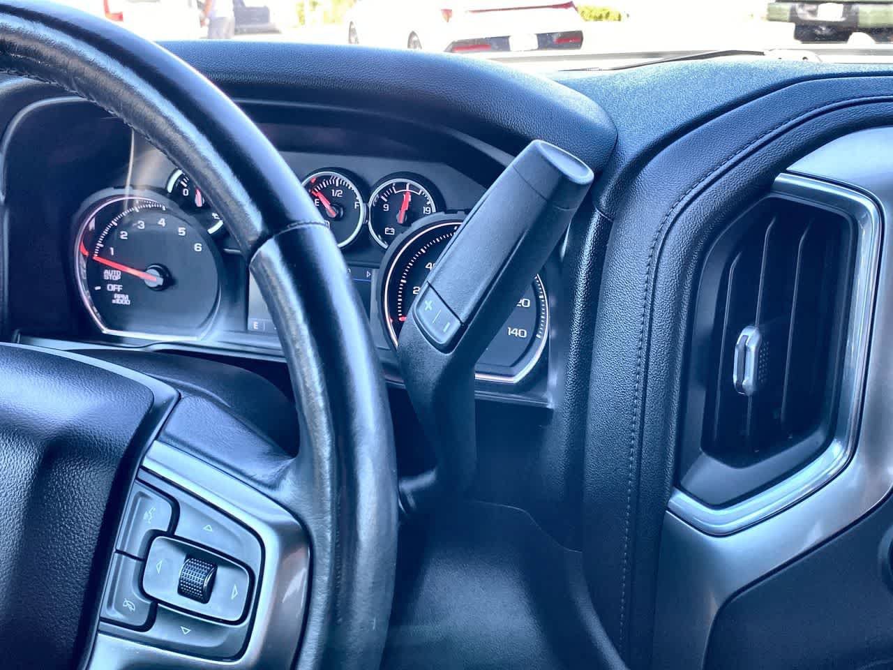 Used 2020 Chevrolet Silverado 1500 RST AWD/4WD image 19
