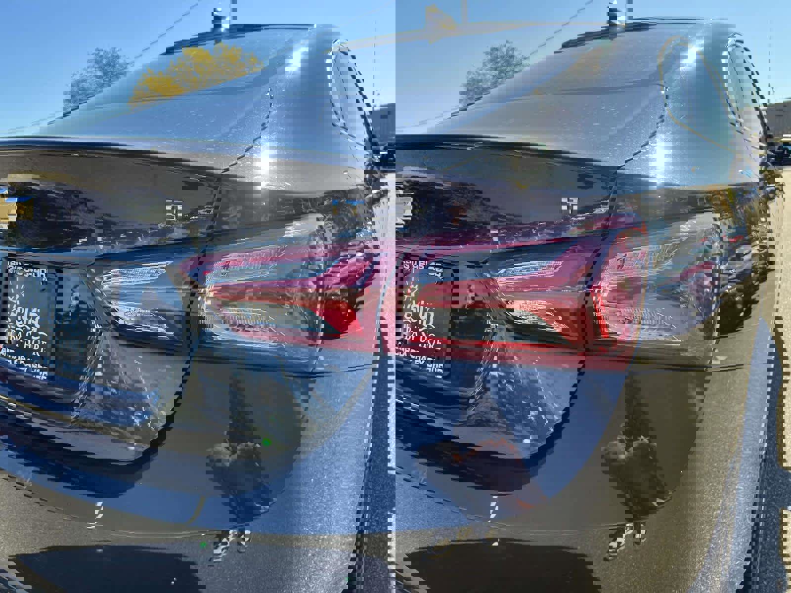 Used 2022 Chevrolet Malibu LT image 9