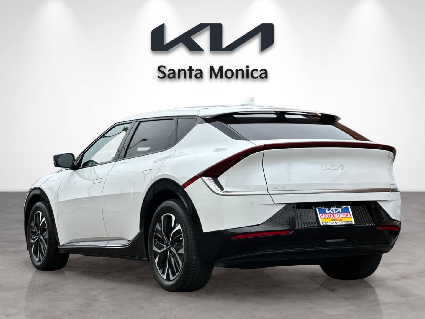 Certified 2023 Kia EV6 Wind AWD/4WD image 4