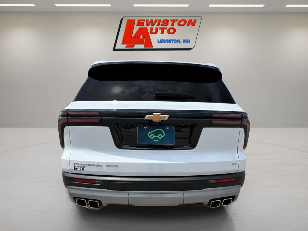 Used 2024 Chevrolet Traverse LT w/ Trailering Package AWD/4WD image 12