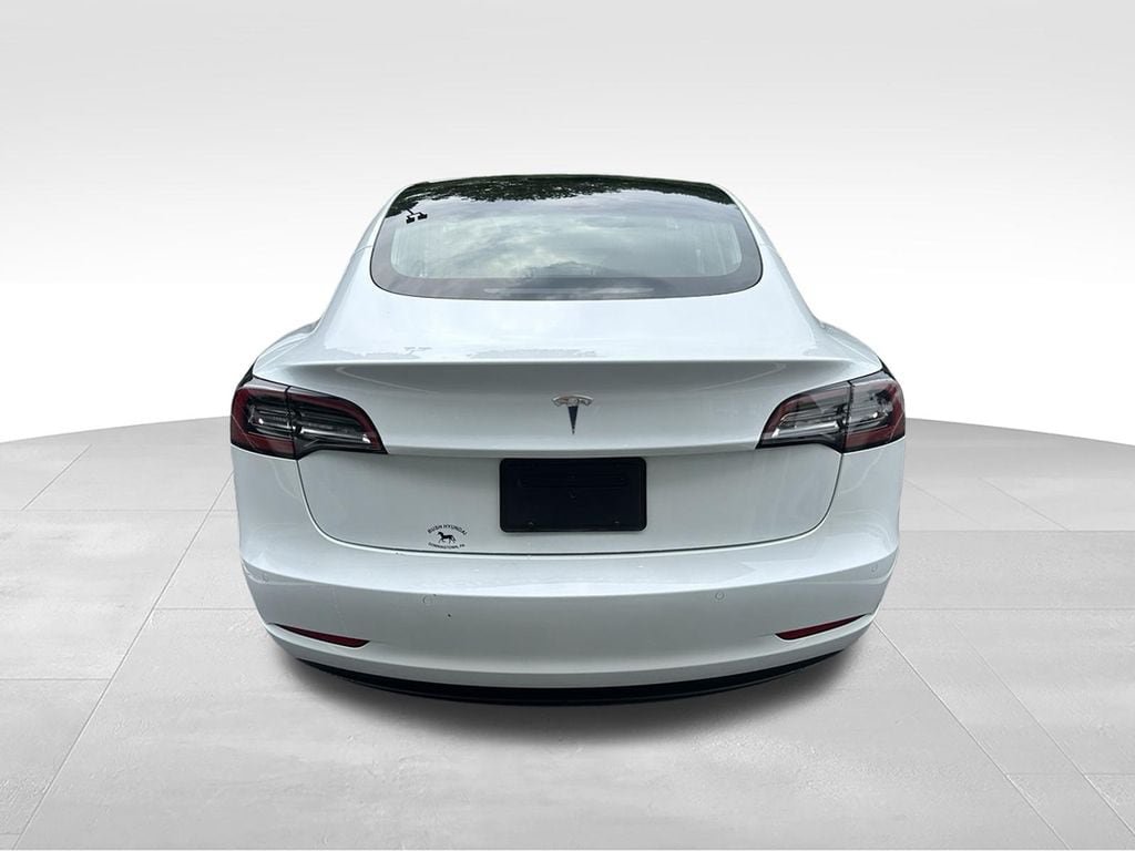Used 2020 Tesla Model 3 Standard Range Plus RWD image 6