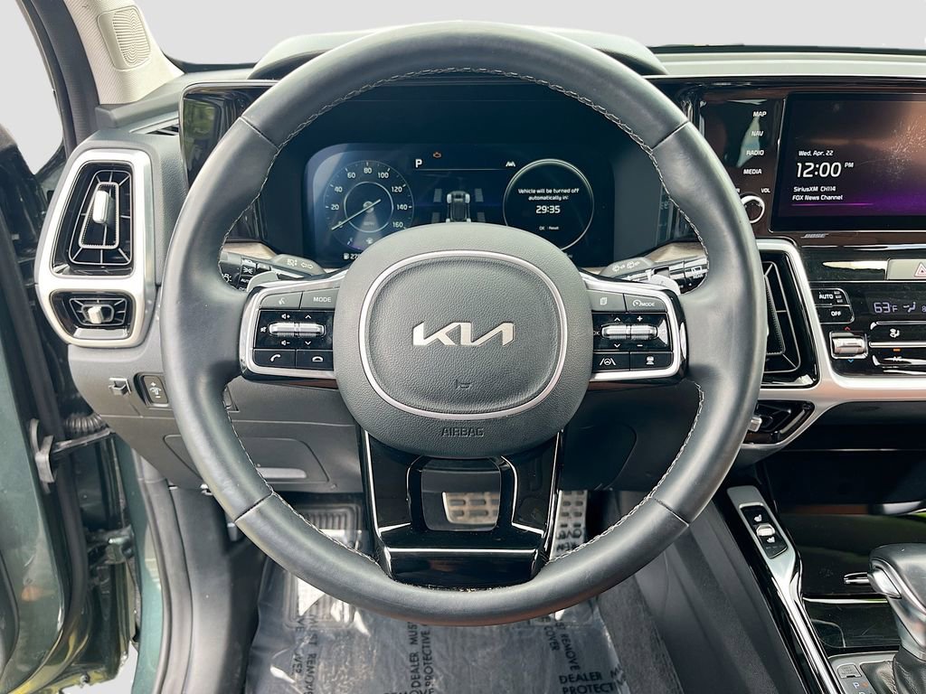 Used 2022 Kia Sorento SX Prestige w/ Rust Color Package AWD/4WD image 11