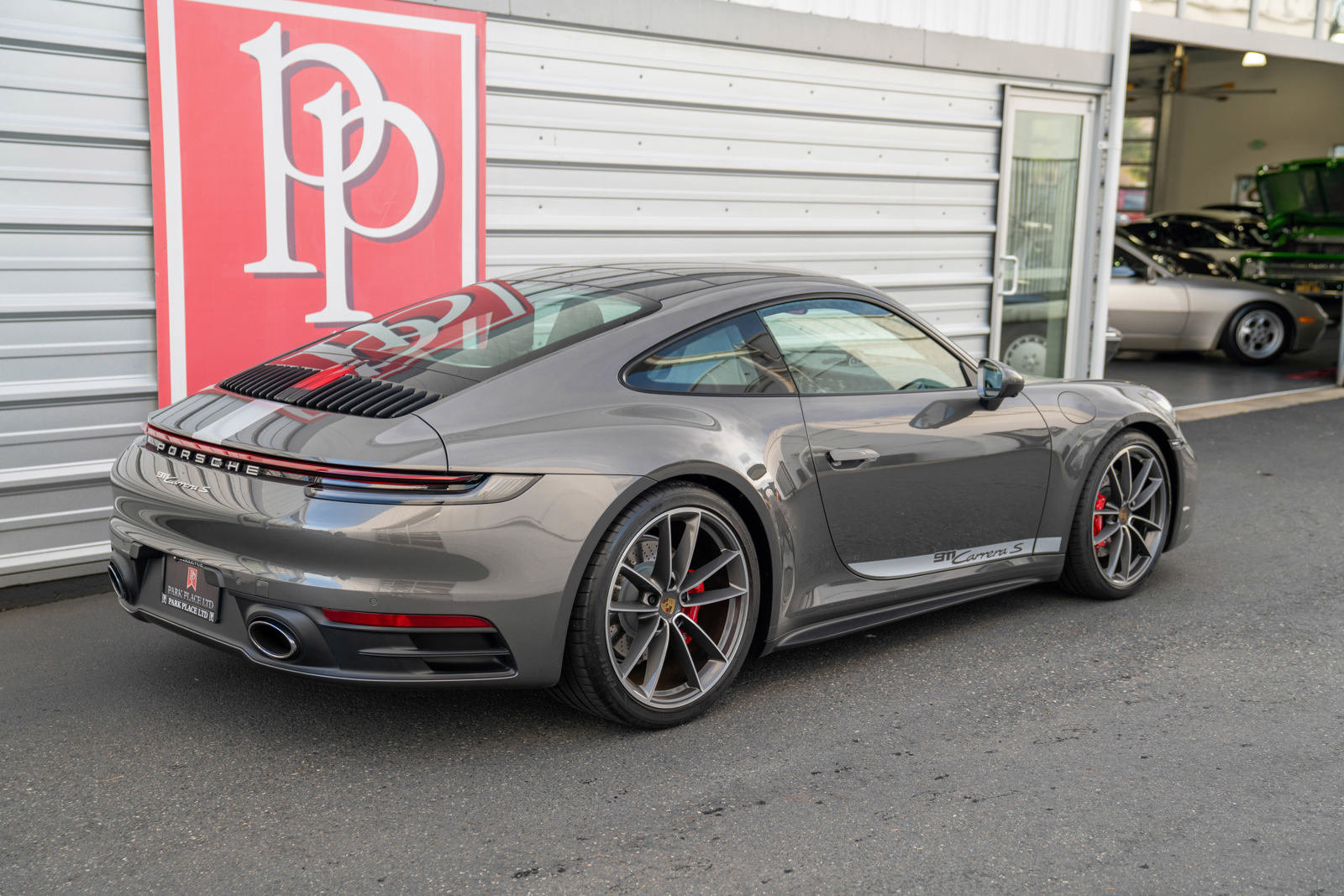 Used 2021 Porsche 911 Carrera S RWD image 38