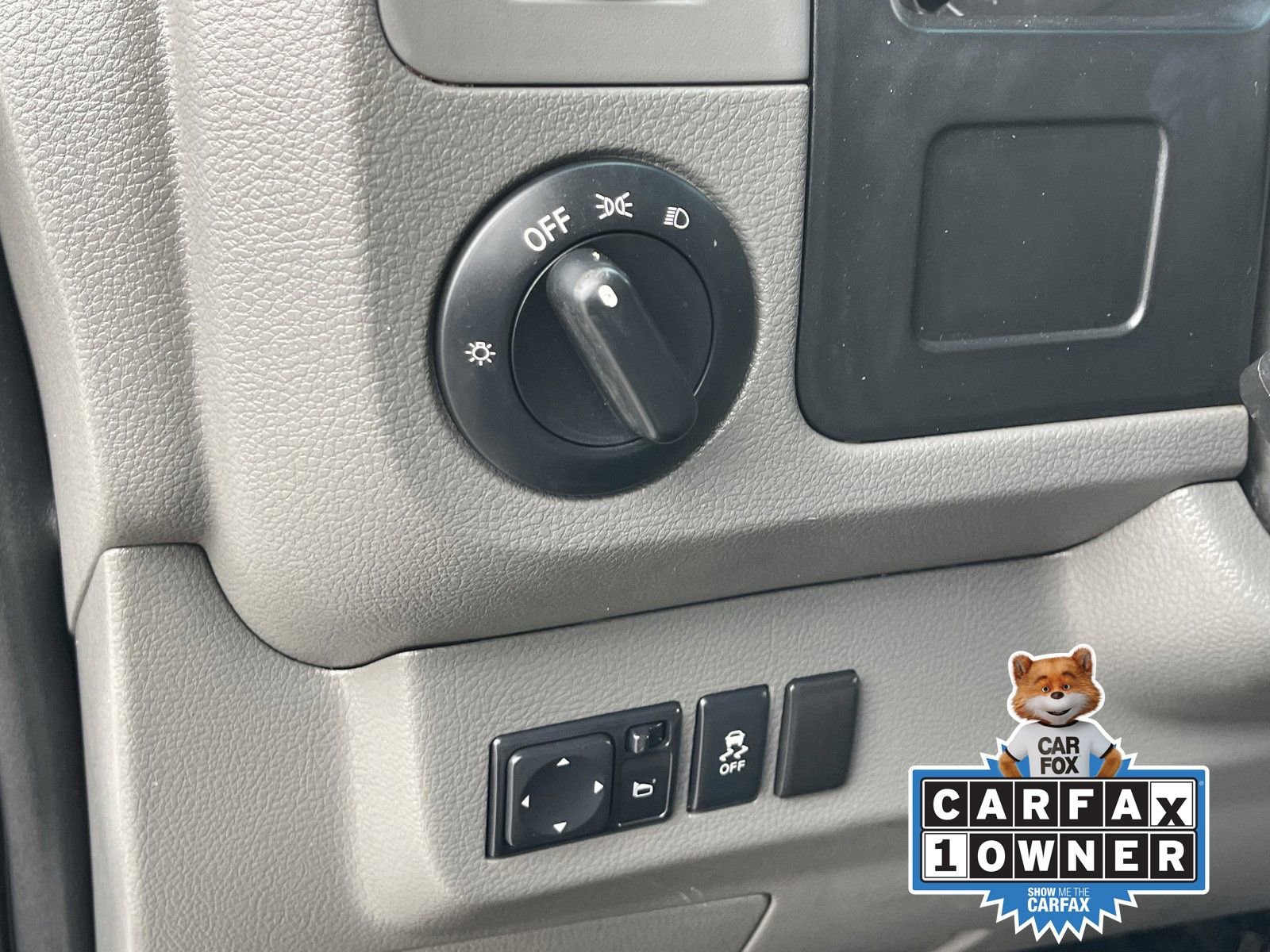 Used 2018 Nissan NV 2500 SL w/ Navigation Package image 24