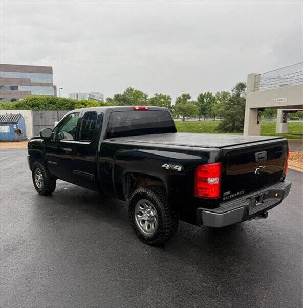 Used 2012 Chevrolet Silverado 1500 LS AWD/4WD image 2