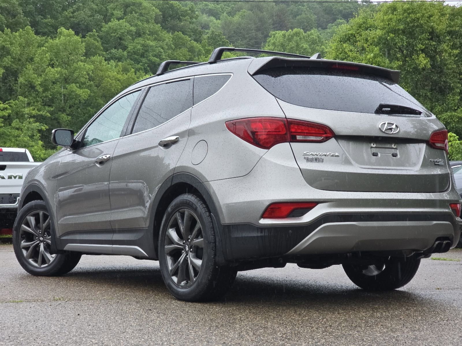 Used 2017 Hyundai Santa Fe Sport AWD/4WD image 17