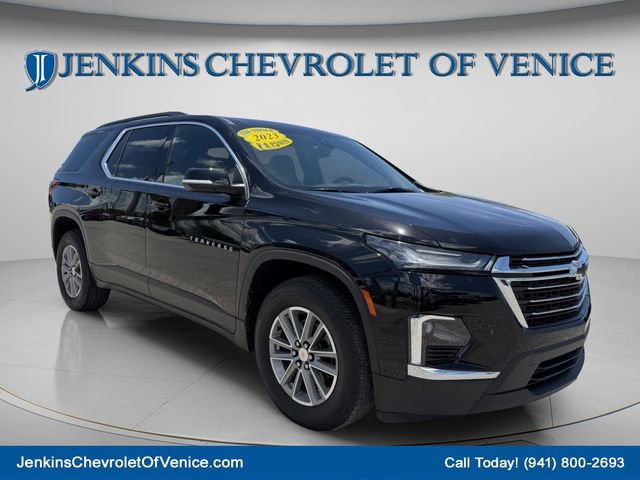 Used 2023 Chevrolet Traverse LT AWD/4WD image 1