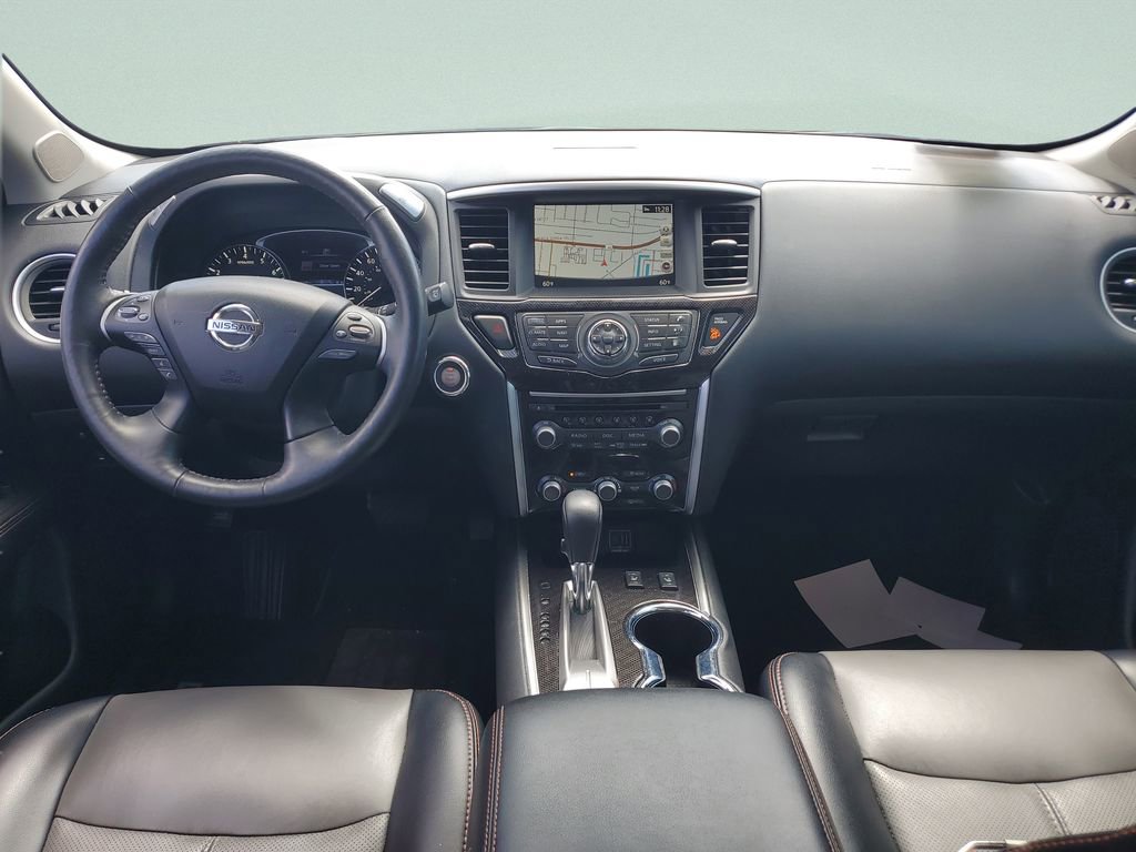 Used 2020 Nissan Pathfinder SL FWD image 11