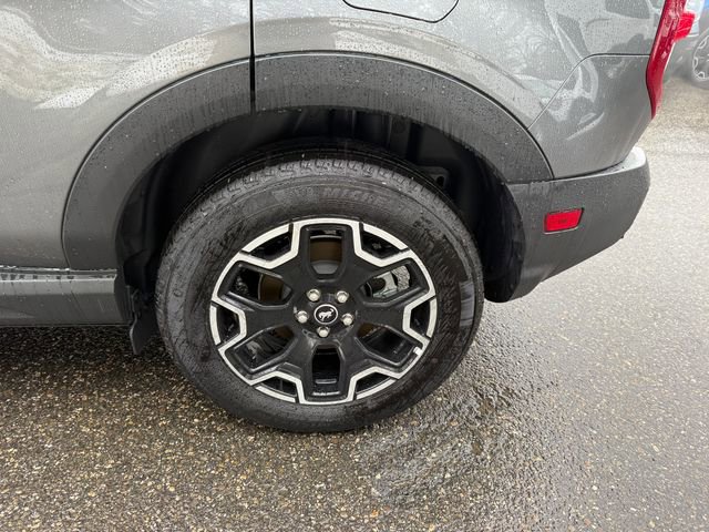 Used 2025 Ford Bronco Sport Outer Banks w/ Outer Banks Tech Package+ AWD/4WD image 23