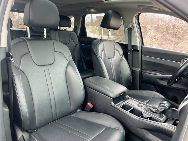 Used 2023 Kia Sorento S w/ Panoramic Sunroof Package AWD/4WD image 28
