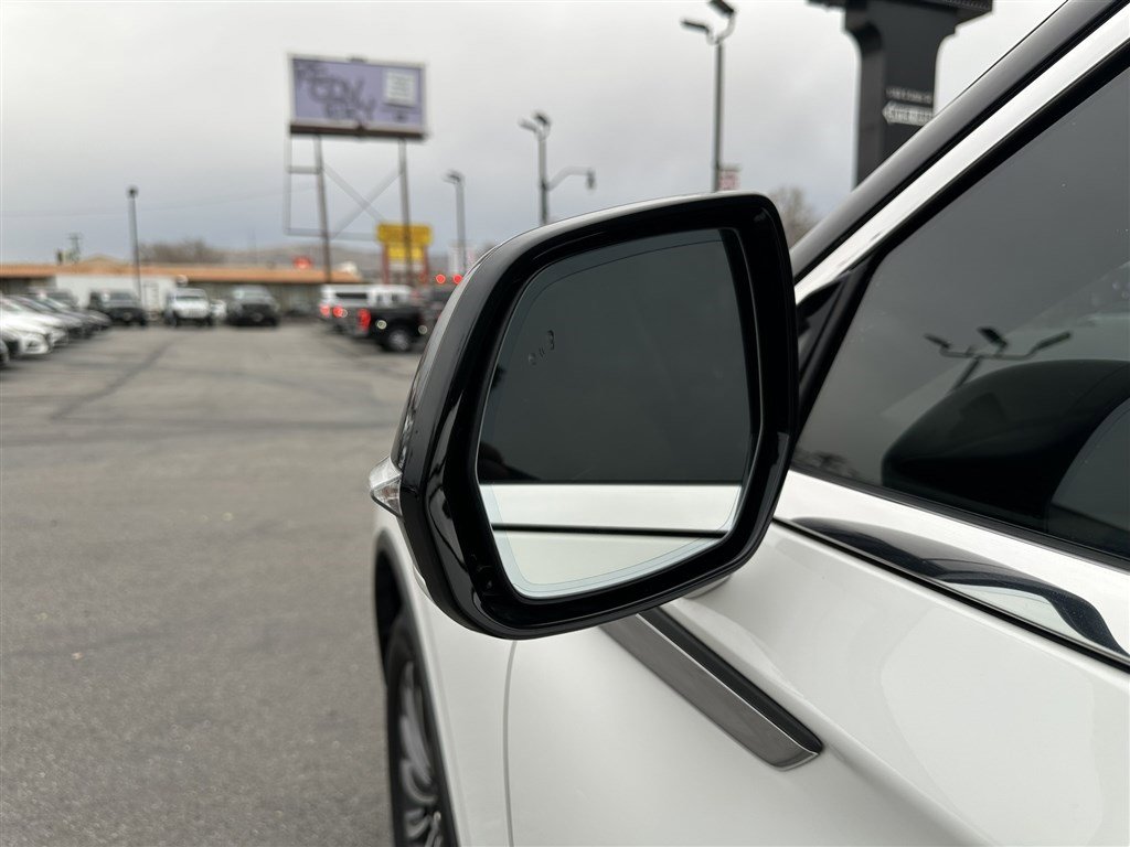 Used 2022 Lincoln Aviator Reserve w/ Equipment Group 201A image 16