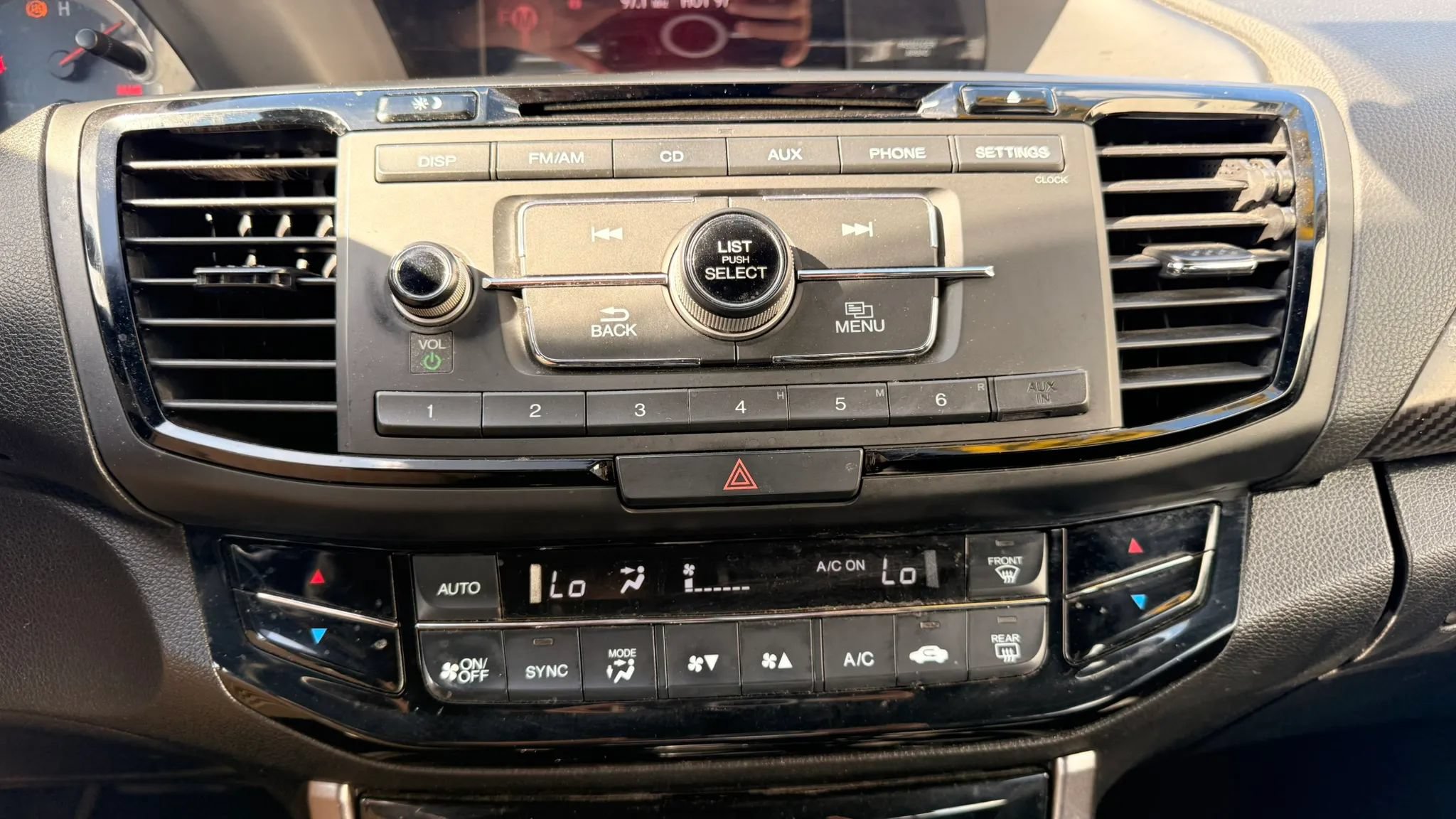 Used 2017 Honda Accord Sport Special Edition image 23