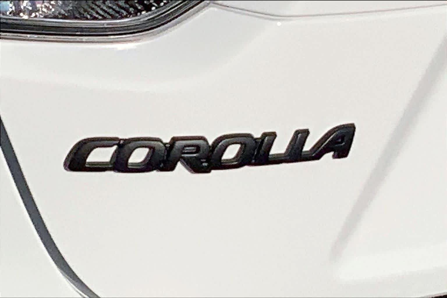 New 2026 Toyota Corolla SE FWD image 17