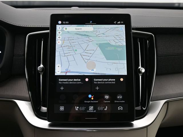 New 2026 Volvo XC90 T8 Ultra w/ Protection Package Premier image 14