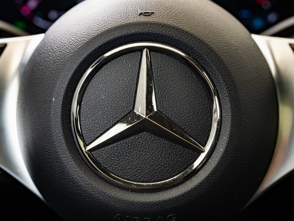 Certified 2025 Mercedes-Benz C 300 4MATIC Sedan image 27