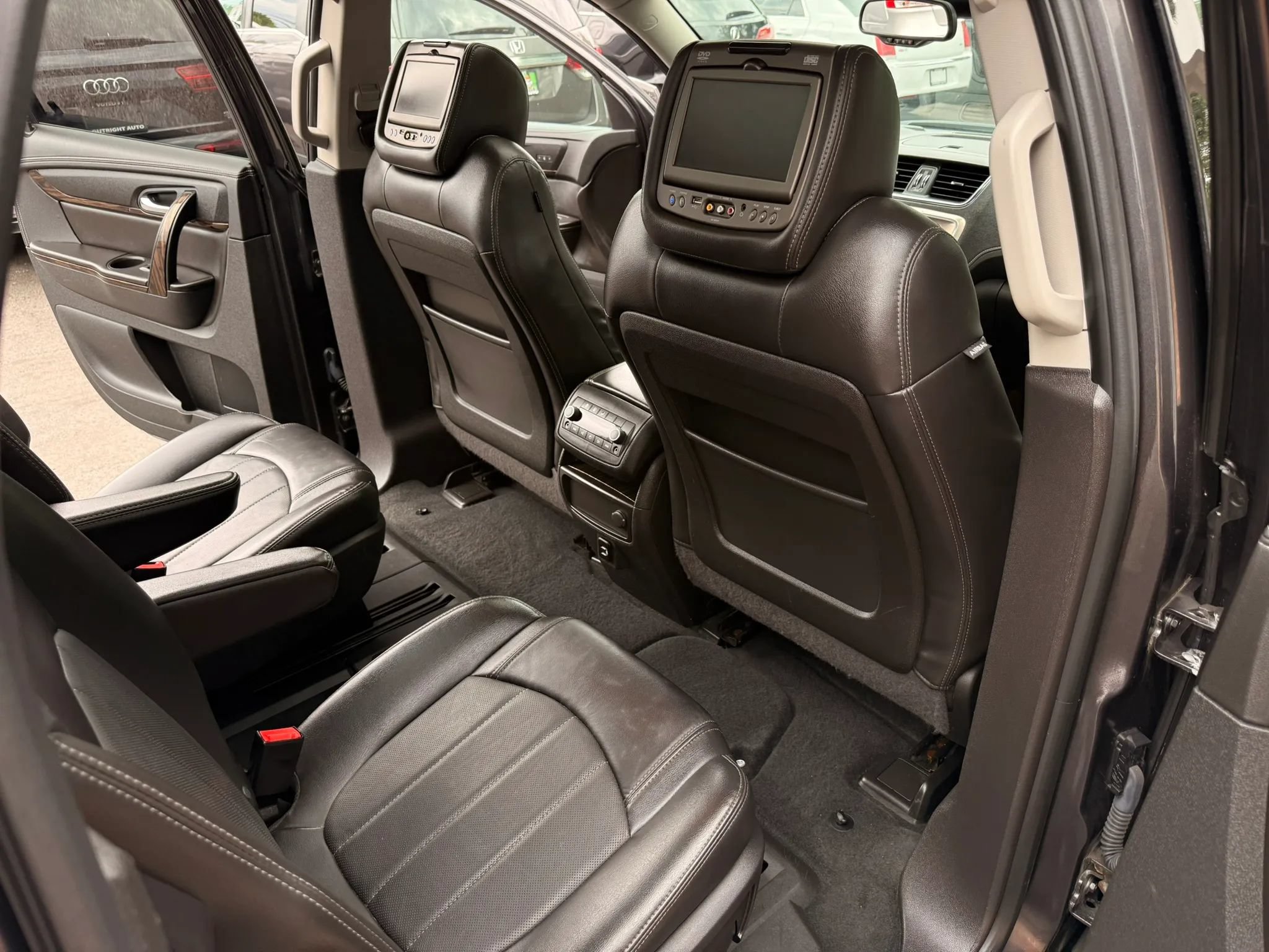Used 2016 GMC Acadia Denali AWD/4WD image 13