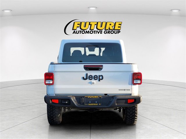 New 2025 Jeep Gladiator High Tide image 4
