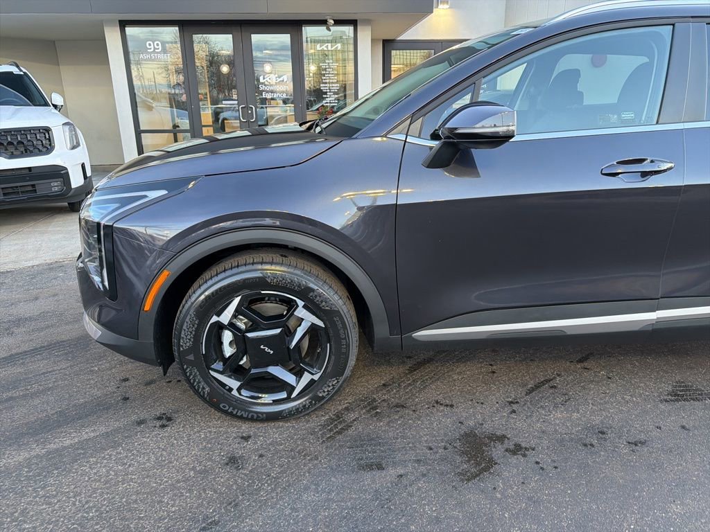 Used 2026 Kia Sportage EX AWD/4WD image 11