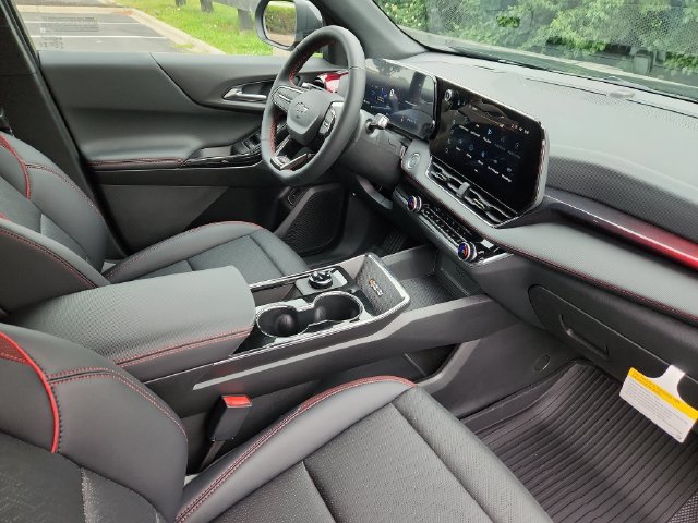 New 2027 Chevrolet Equinox RS w/ Safety and Technology Package FWD image 19