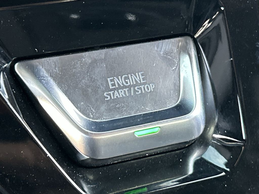 Used 2025 GMC Sierra 2500 AT4 w/ Technology Package image 17