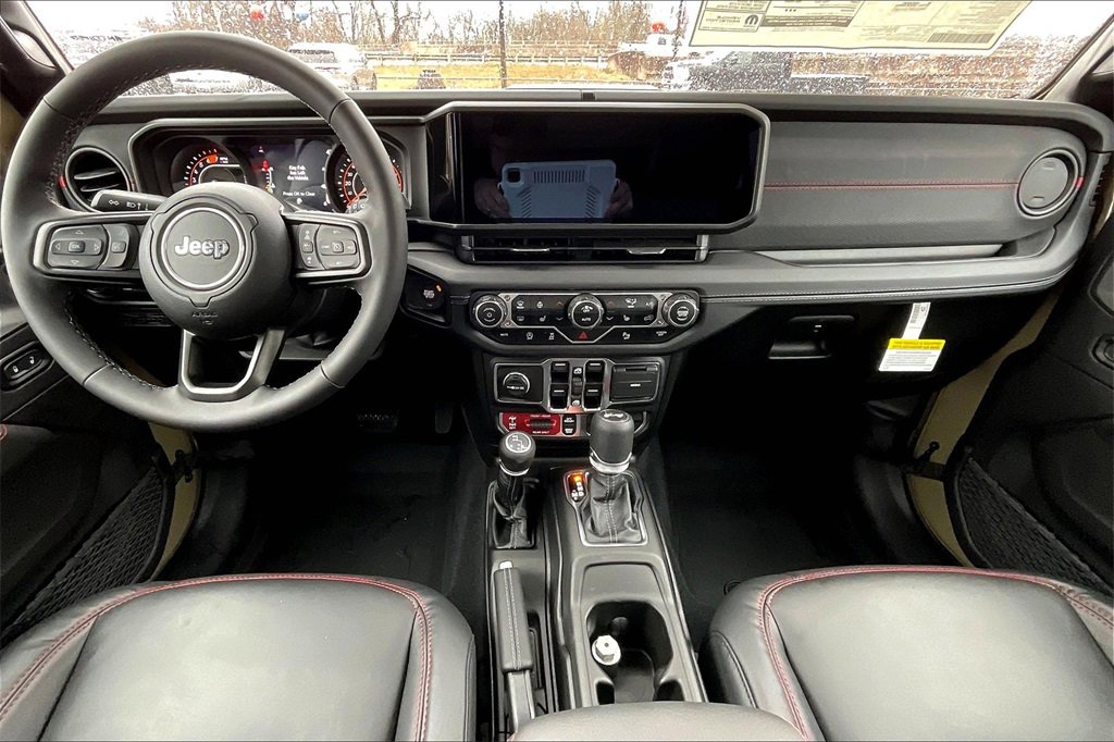 New 2025 Jeep Wrangler Unlimited Rubicon image 5