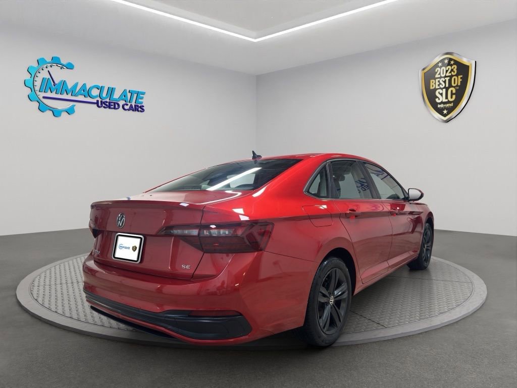 Used 2022 Volkswagen Jetta SE image 5