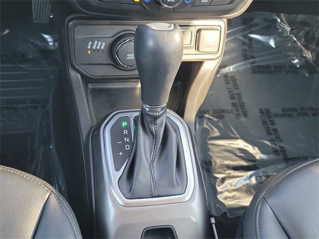 Used 2020 Jeep Renegade Limited image 30