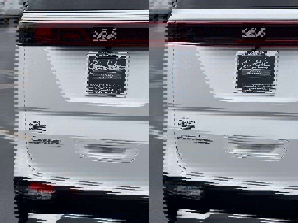 Used 2022 Kia Carnival SX image 15