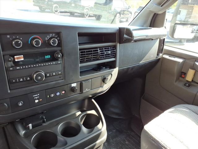New 2025 Chevrolet Express 3500 w/ Power Convenience Package image 27
