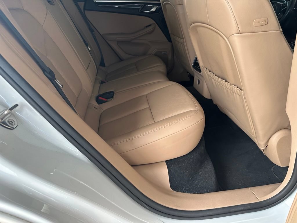Used 2020 Porsche Macan S AWD/4WD image 37