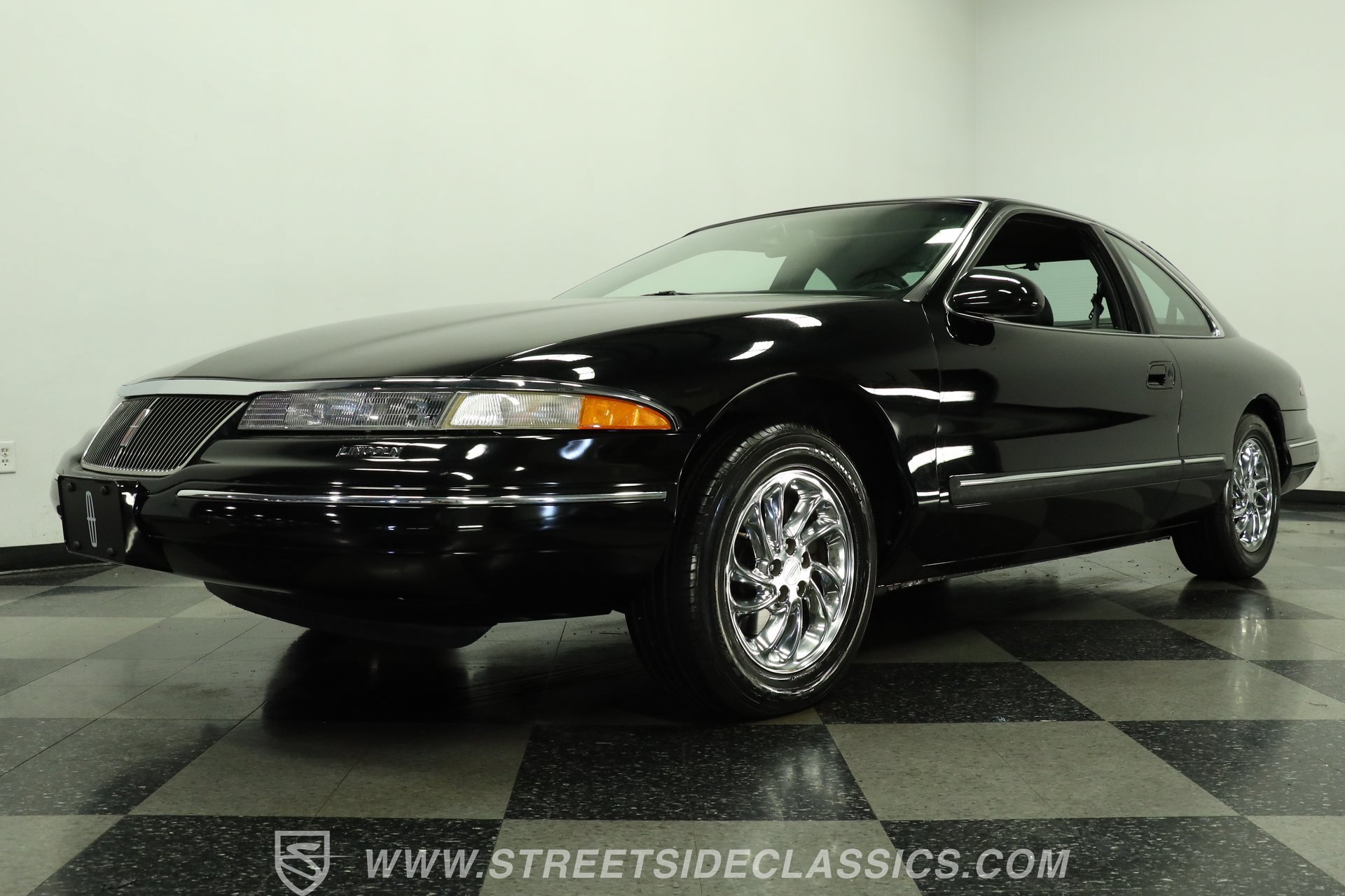 Used 1996 Lincoln Mark VIII RWD image 21