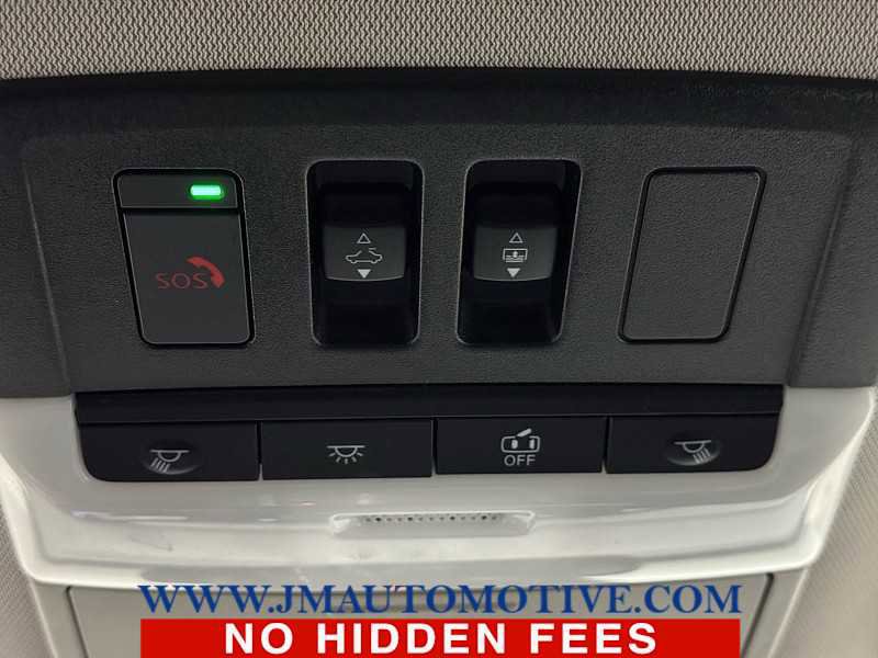 Used 2022 Nissan Pathfinder SL w/ SL Premium Package image 39