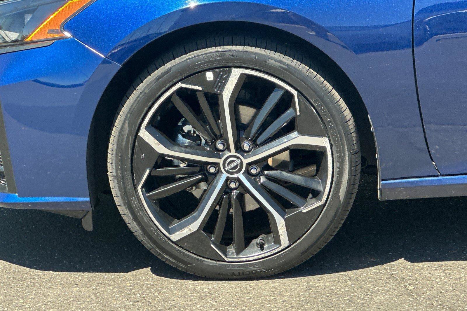 Certified 2024 Nissan Altima 2.5 SR FWD image 25