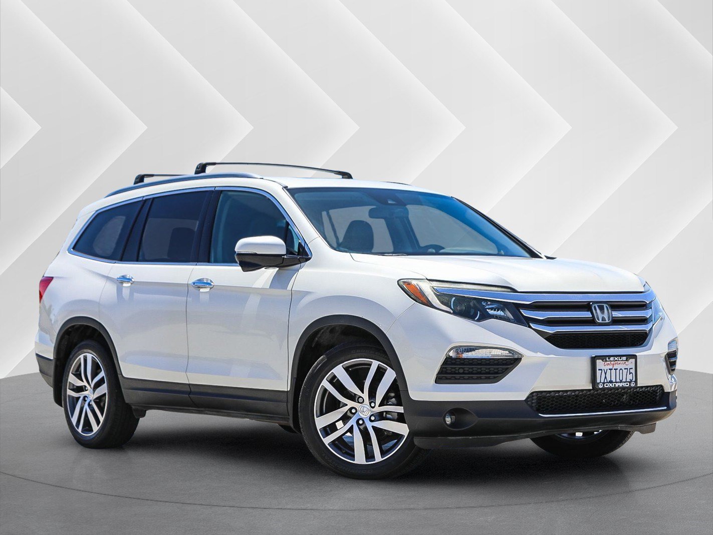 Used 2017 Honda Pilot Touring video 1