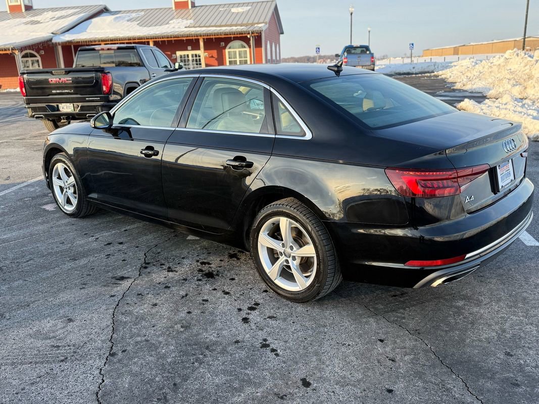 Used 2019 Audi A4 2.0T Premium image 6