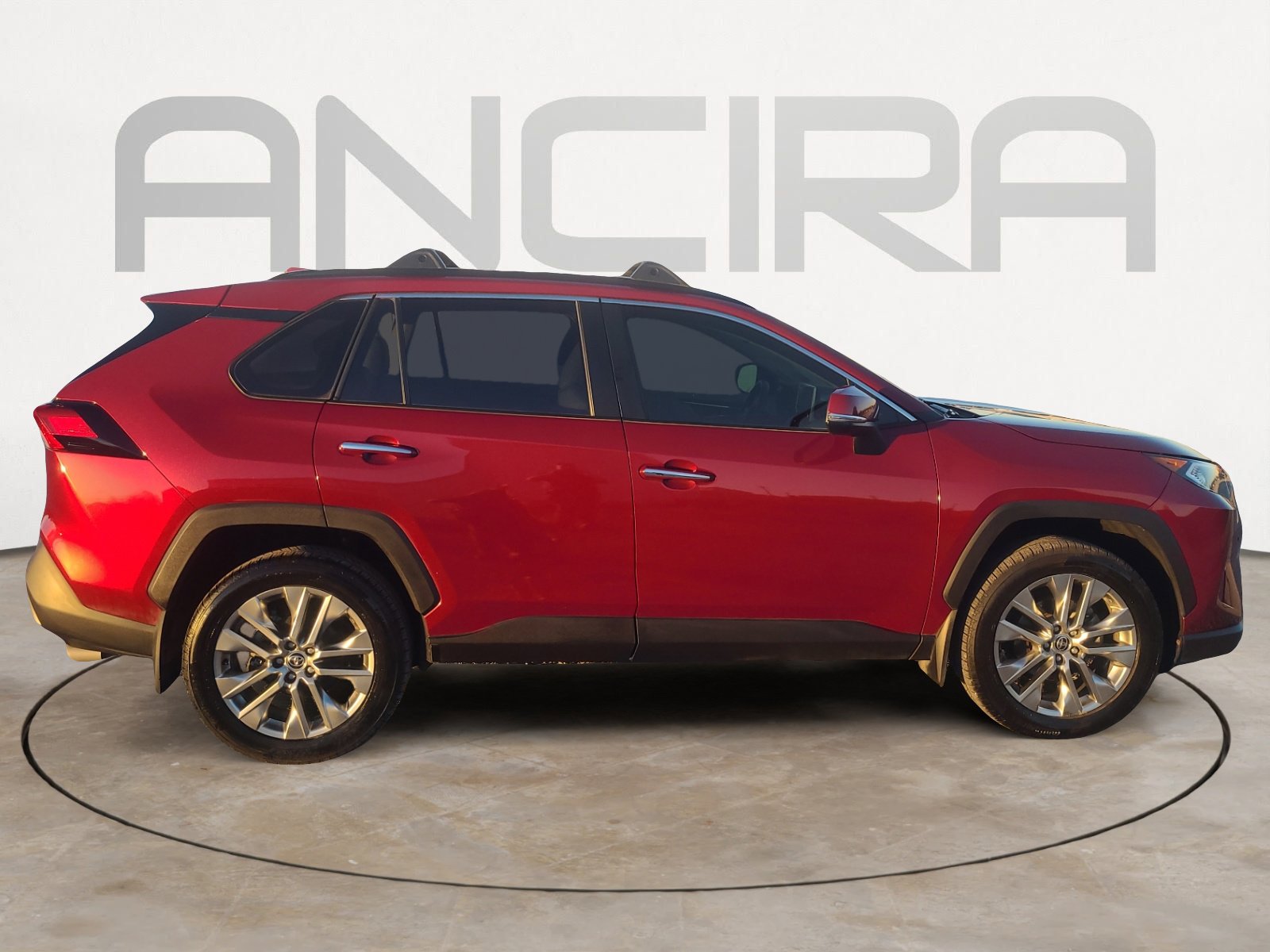 Used 2020 Toyota RAV4 Limited image 11