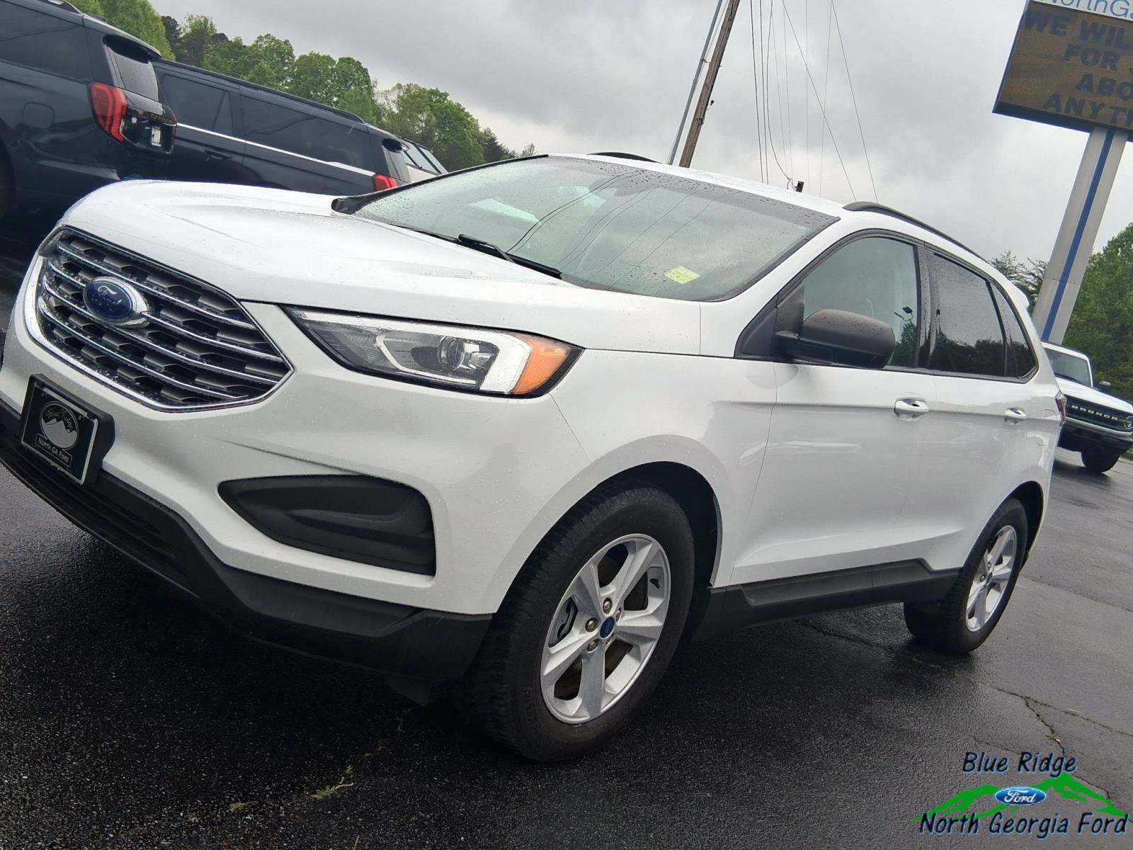 Used 2020 Ford Edge SE FWD image 26