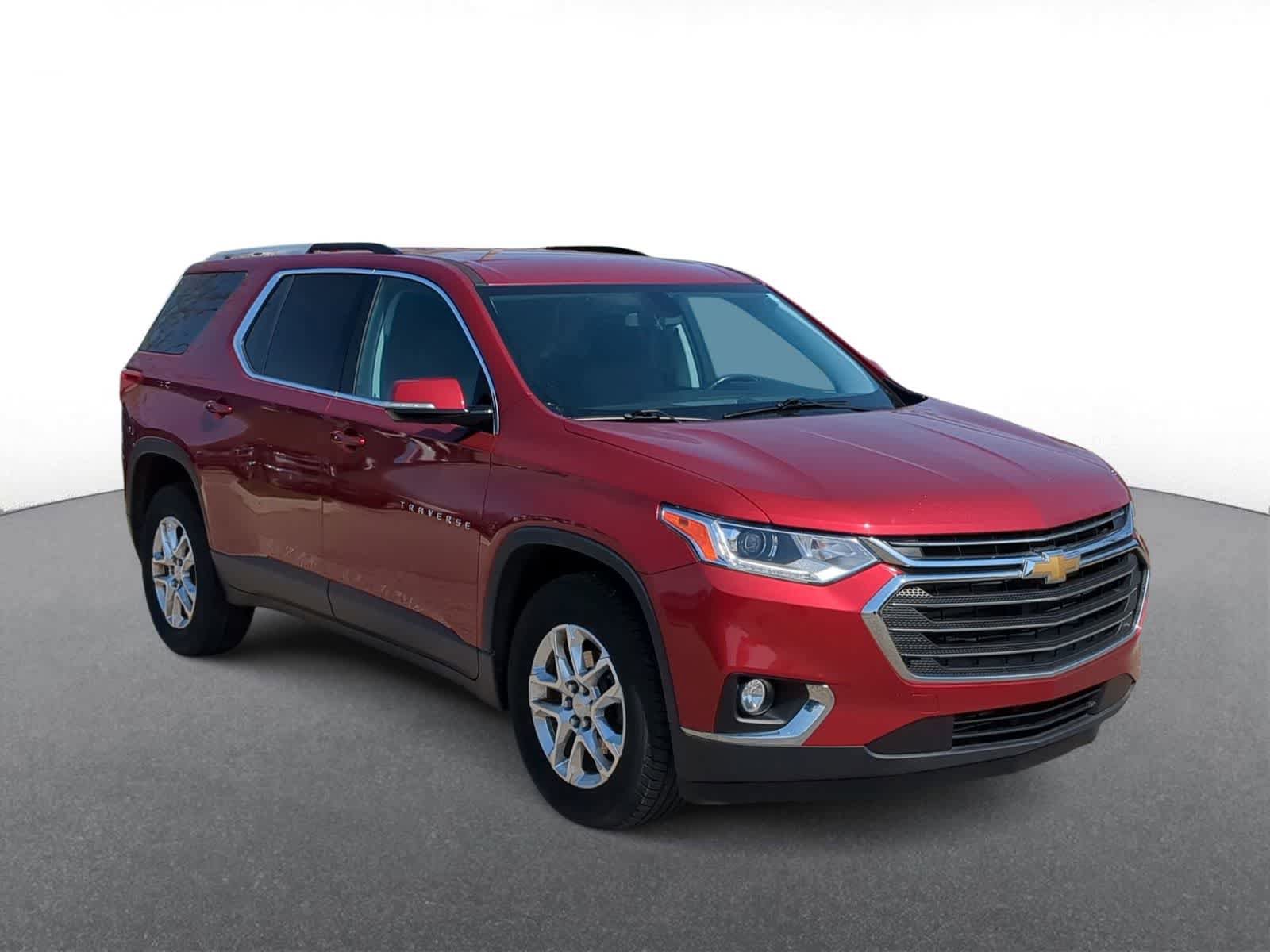 Used 2018 Chevrolet Traverse LT w/ LPO, Floor Liner Package AWD/4WD image 2