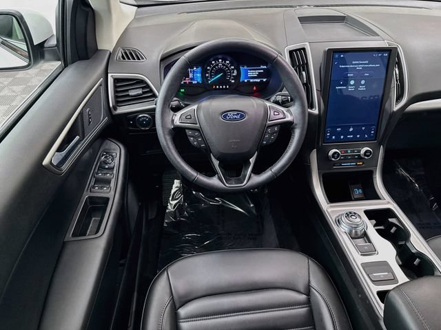 Certified 2024 Ford Edge SEL w/ Convenience Package AWD/4WD image 22