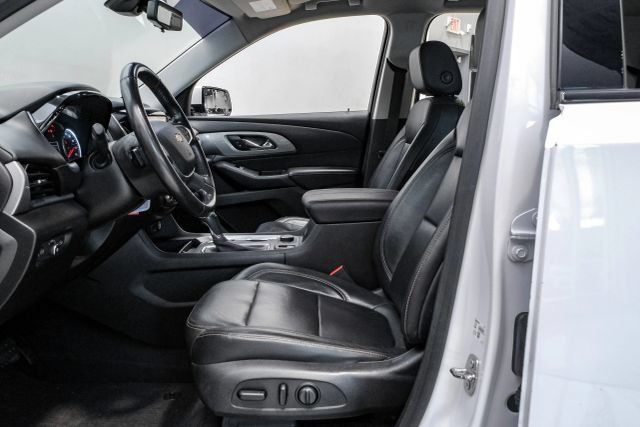 Used 2019 Chevrolet Traverse RS w/ LPO, Floor Liner Package FWD image 6