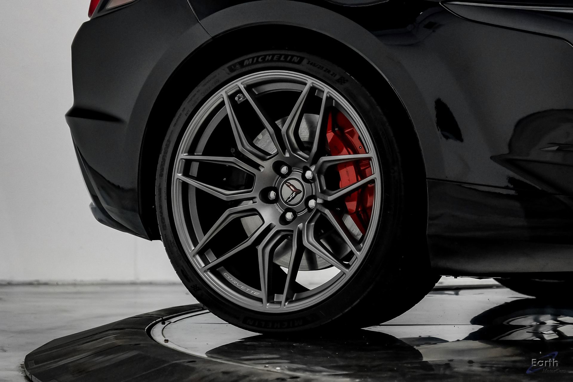 Used 2025 Chevrolet Corvette Z06 image 95