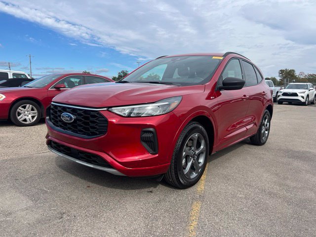 Certified 2024 Ford Escape ST-Line w/ Tech Pack #1 AWD/4WD image 27