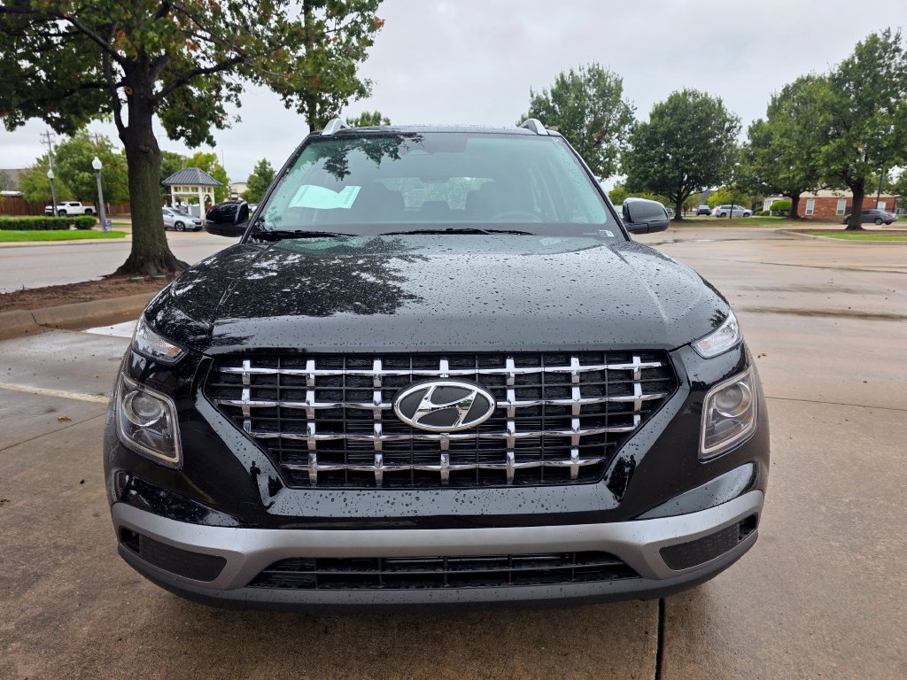 New 2026 Hyundai Venue SEL FWD image 30