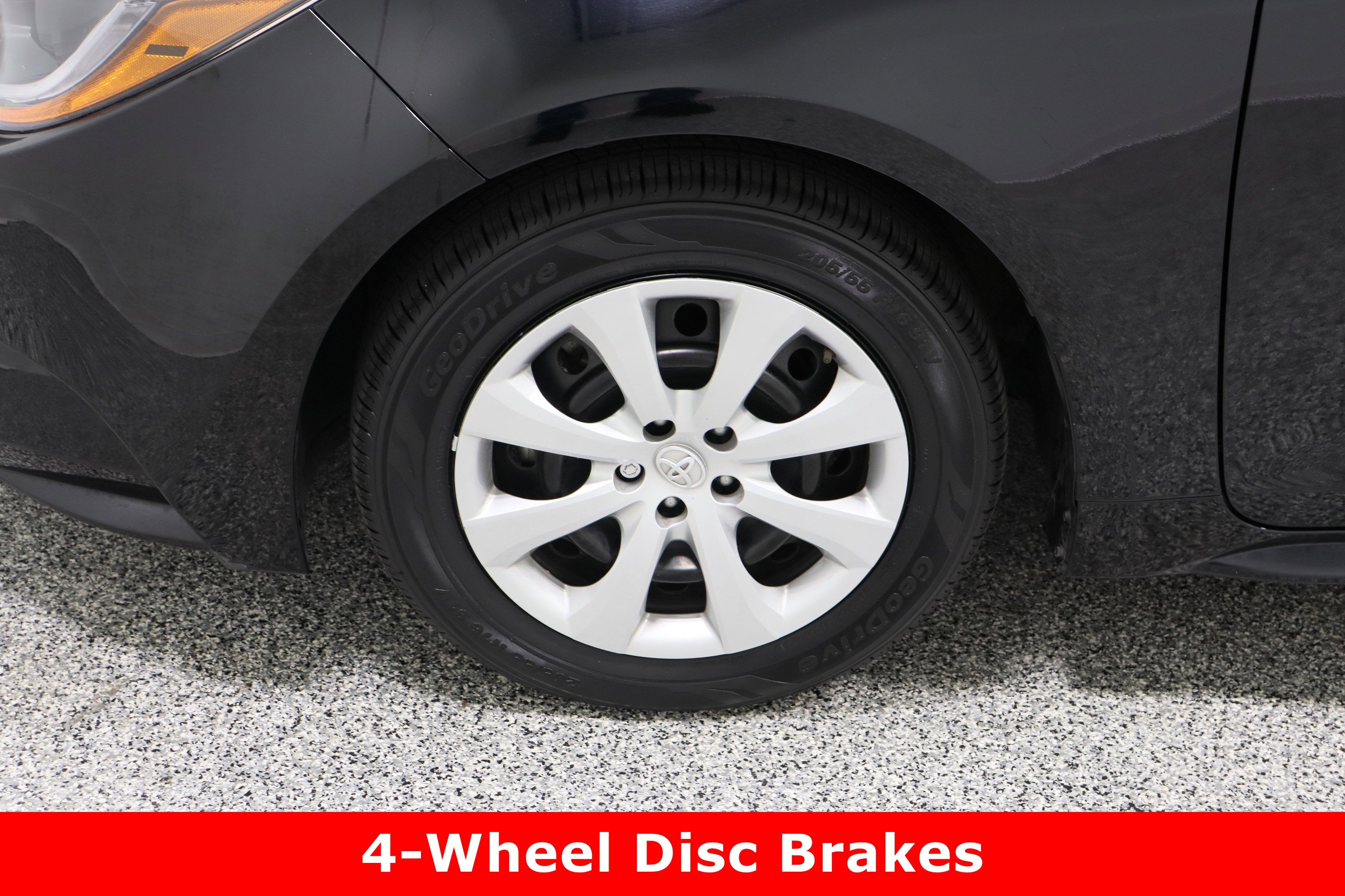 Used 2024 Toyota Corolla LE image 11