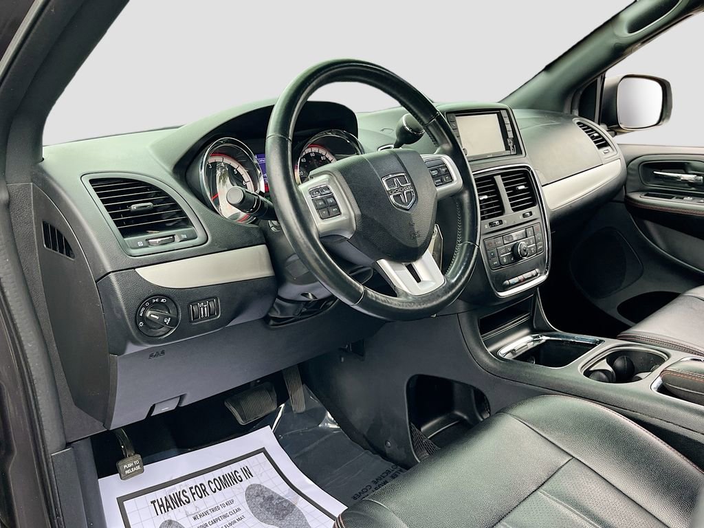 Certified 2018 Dodge Grand Caravan GT FWD image 9