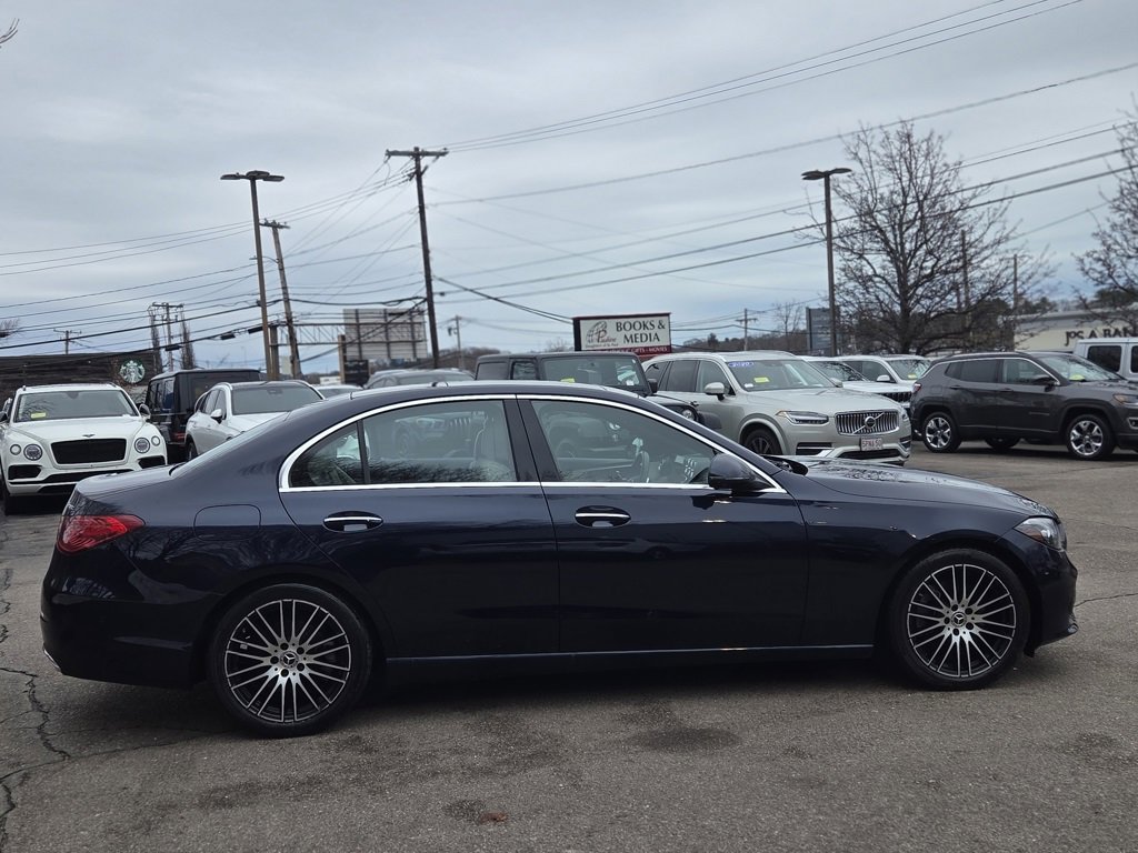 Used 2022 Mercedes-Benz C 300 4MATIC Sedan w/ Pinnacle Trim Package image 7