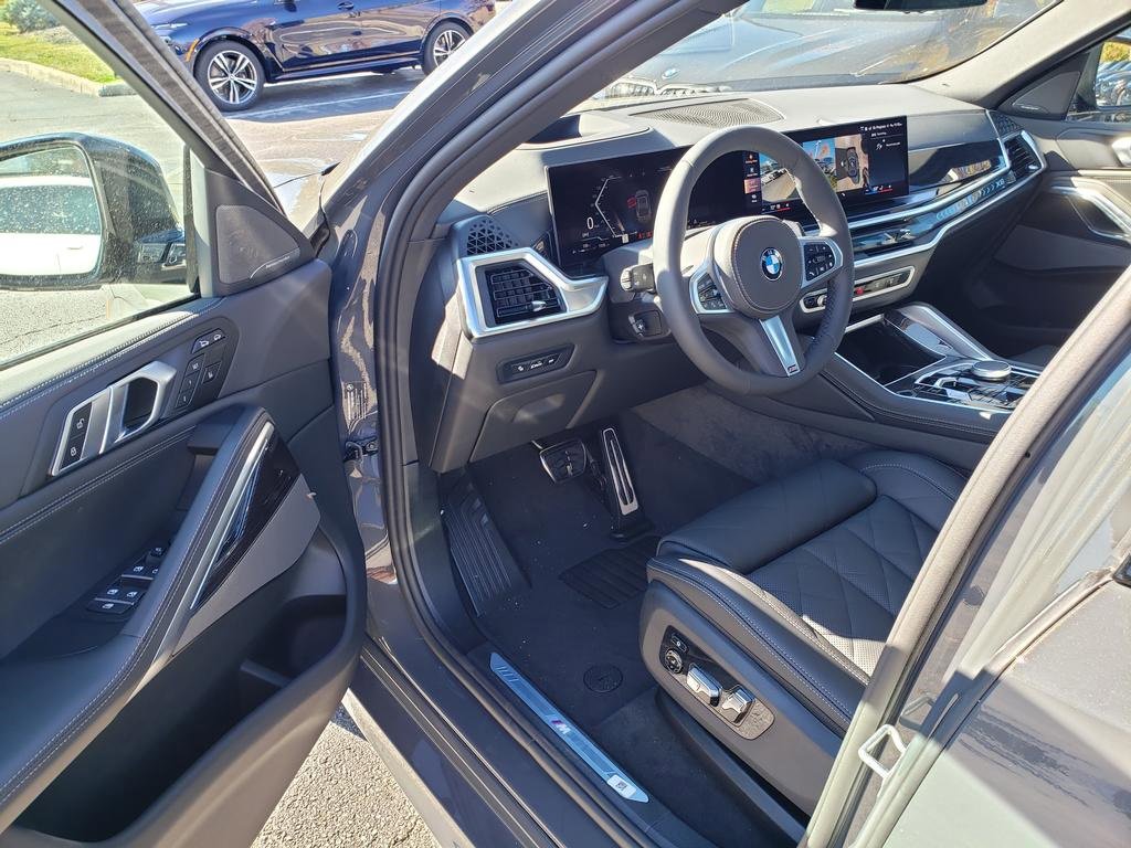 New 2026 BMW X6 xDrive40i image 6